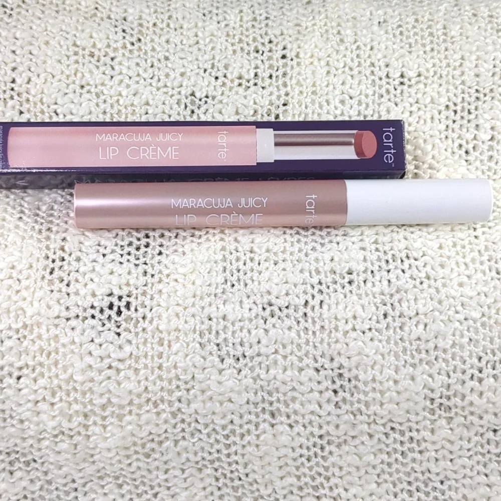 tarte maracuja juicy lip crème in Mauve, 2g/0.07oz